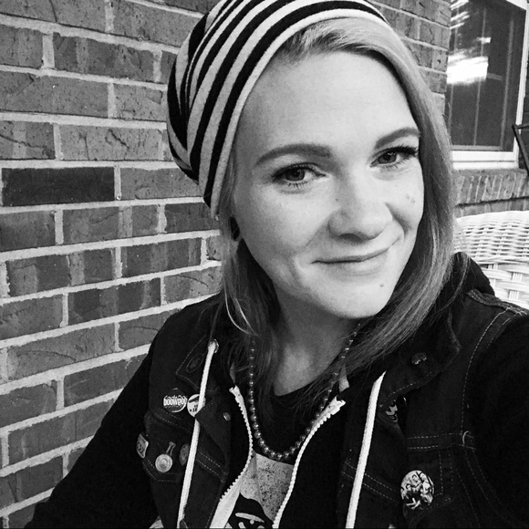 lindsey_asher